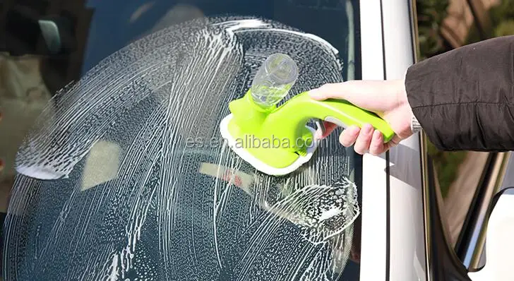 Car spraying Window brush