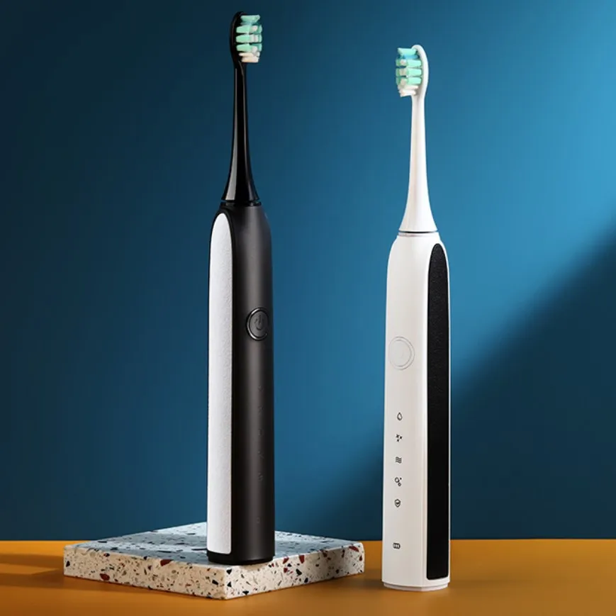 Автоматическая отбеливающая перезаряжаемая звуковая электрическая зубная щетка OEM для взрослых, электрическая зубная щетка
