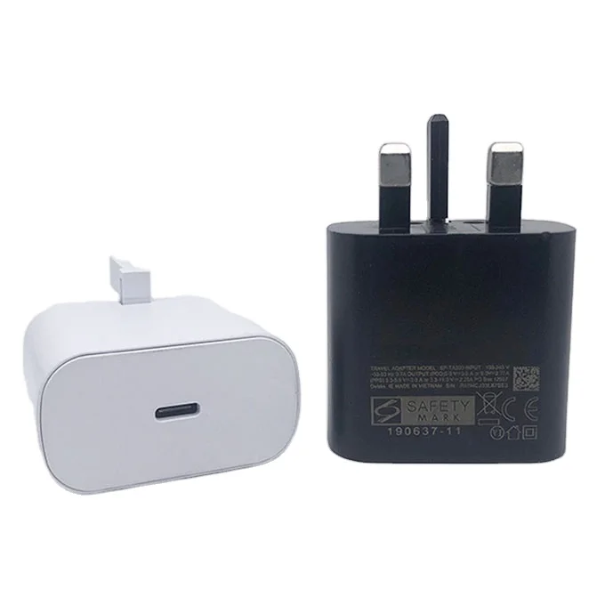 Wholesale 25W Type C Charging Plug UK USB-C Power Adapter TA800 for Samsung Galaxy Note10 S21 S22  Super Fast Charger
