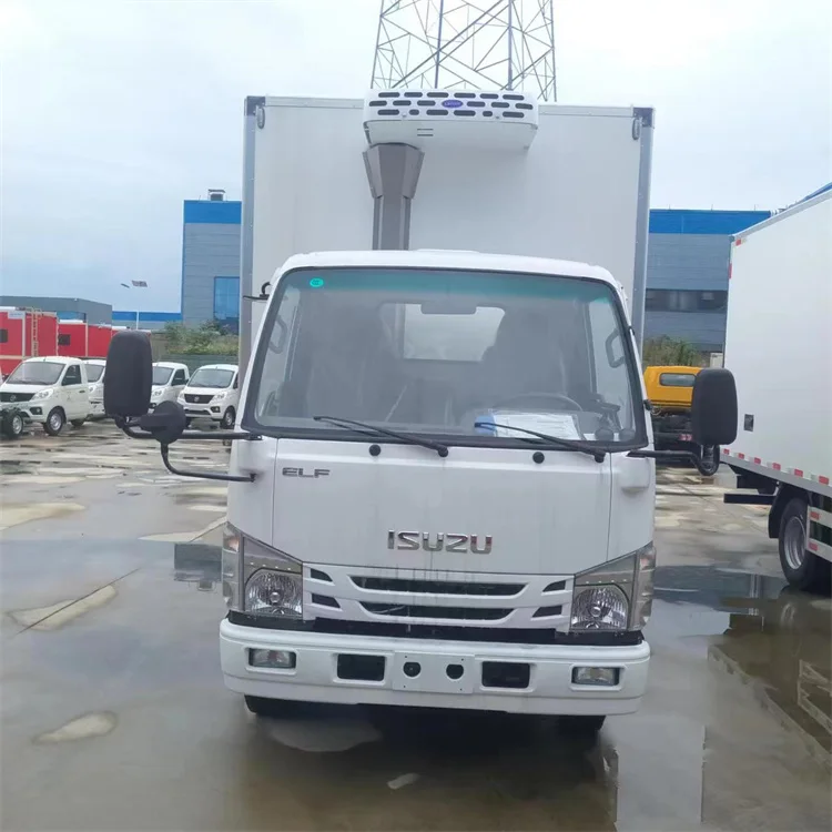 Popular ISUZU 4M refrigerator trucks freezer vehicle refrigerated van chill car cold chain transport truck cold box truck