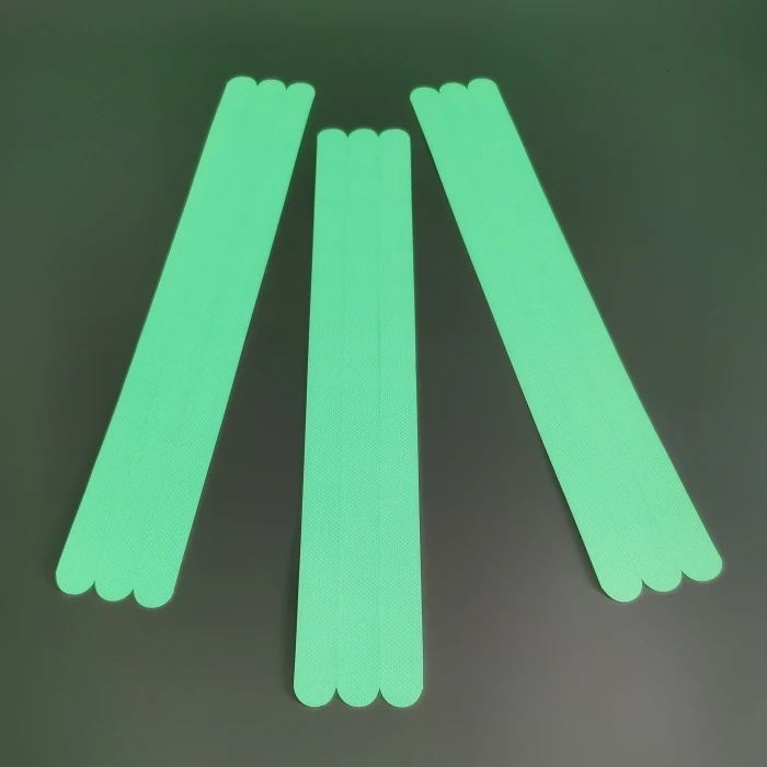 Night Glow Non slip Luminous Strips for Indoor Stairs and Floors 38cmx2cmx9pcs