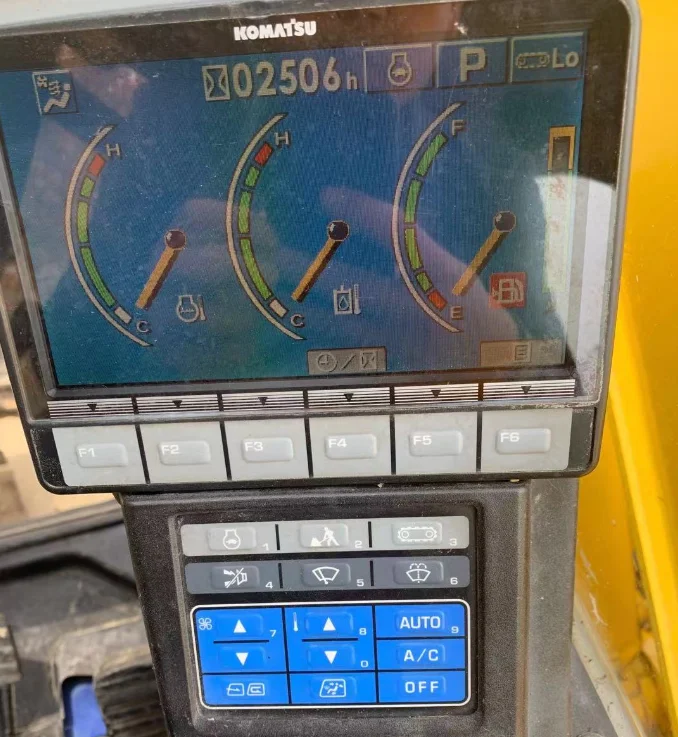 Wholesale second-hand komatsu pc78 pc78us-6 pc78-6 used mini excavator 7ton 78-8 used excavators