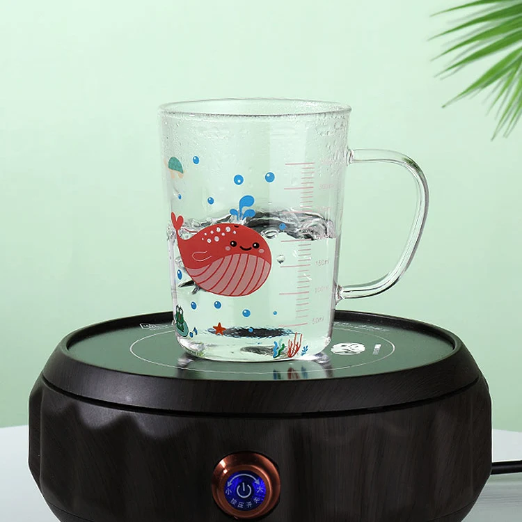 Wholesale high borosilicate glass water cup, used for domestic hot water or cold water, with cover and straw