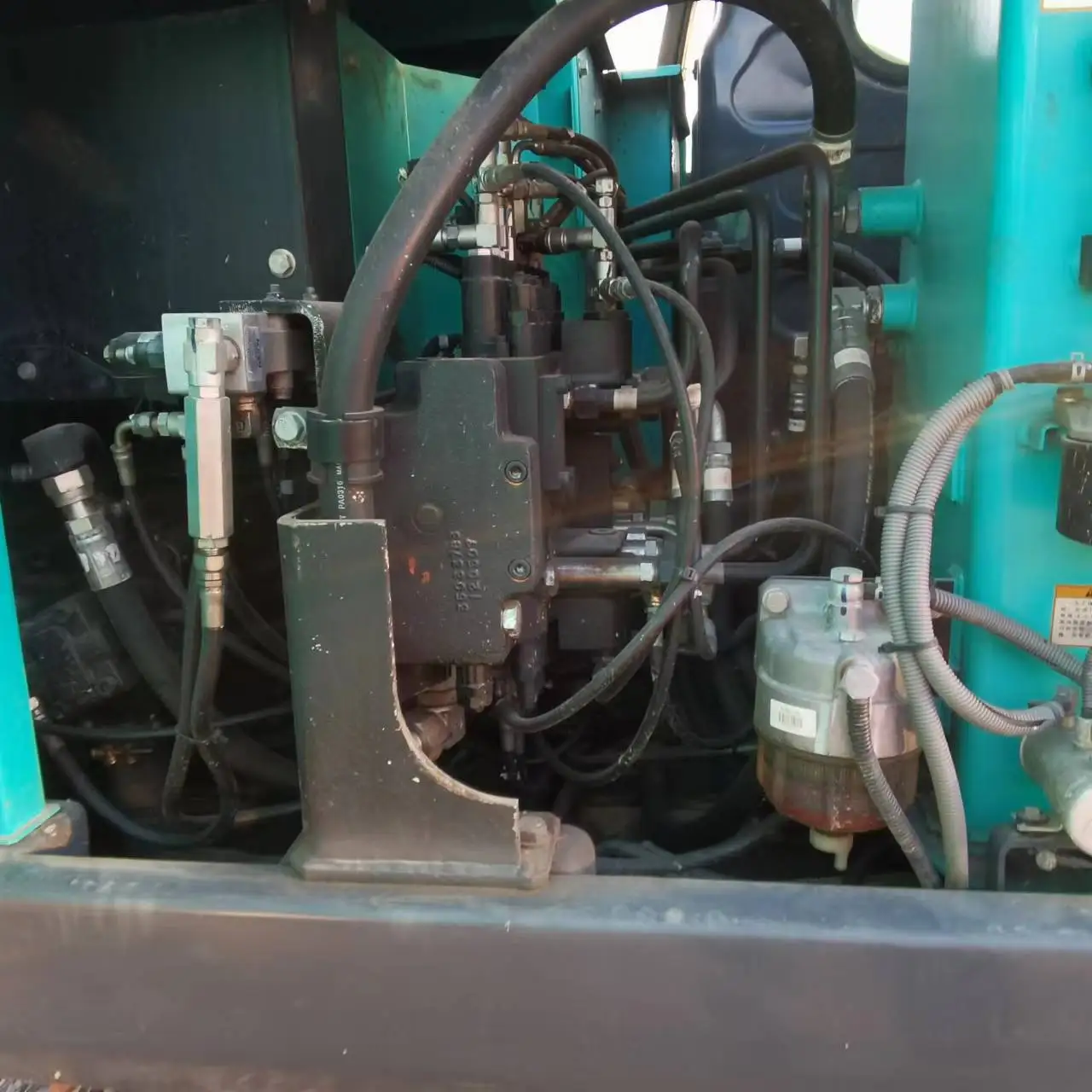 Low Price Used Kobelco Sk75 Crawler Excavator For Sale/ Used Excavator Kobelco Sk200 Excavator Japan