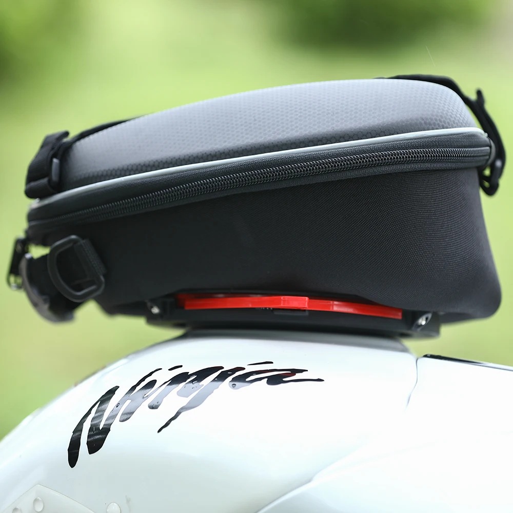 
CUCYMA Newest Popular Motorbike Quicklock Motorcycle Tank Bag Waterproof For GSR 600,GSX R 600/750,DL 650 V-STROM,SV ,GSF 