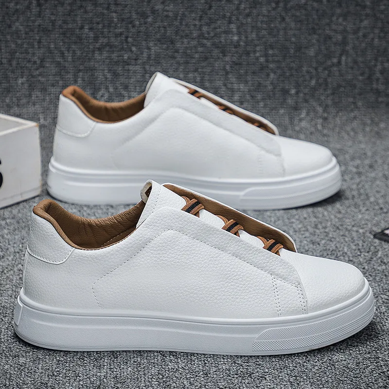 Sports Comfort Board Shoes Series Low Cut White Waterproof Anti Slip Comfortable Versatile Strap Up Mens Shoes Foot Cover