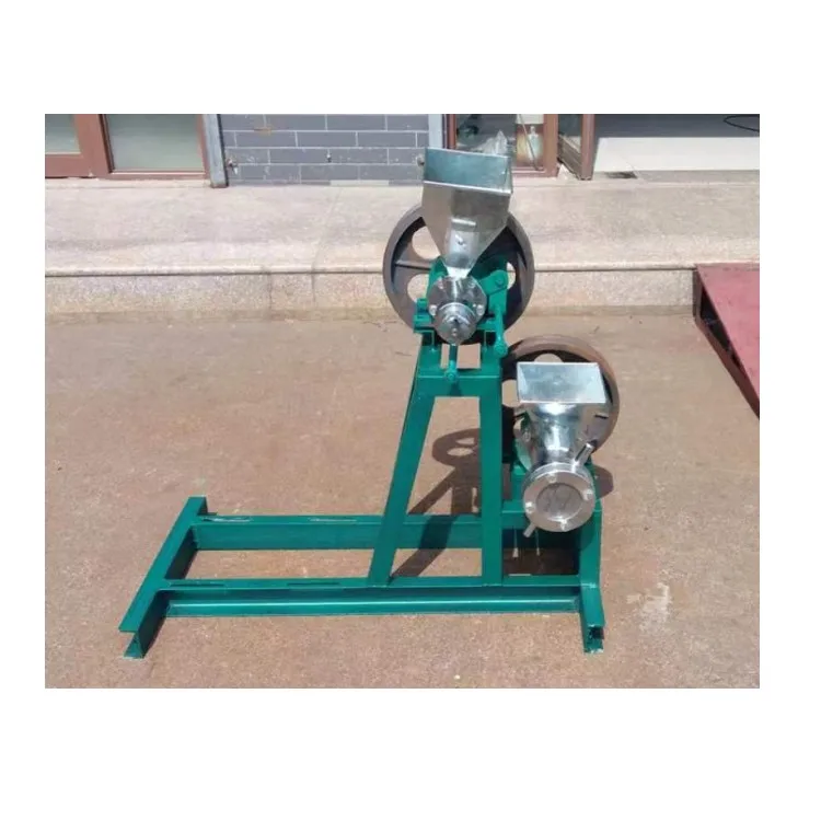 Small Automatic Cereal Rice Puffed Corn Snack Food Extruder Machine