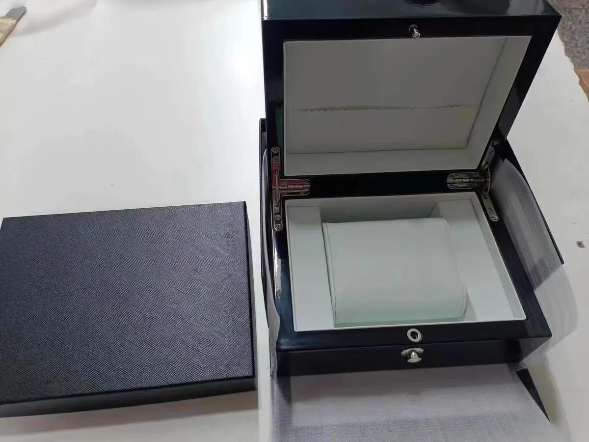 WETRUST High Quality Glossy Lacquer Watch Packaging Box Black Wood Wrist Watch Box Jewelry Case Men For Premium Gift Box