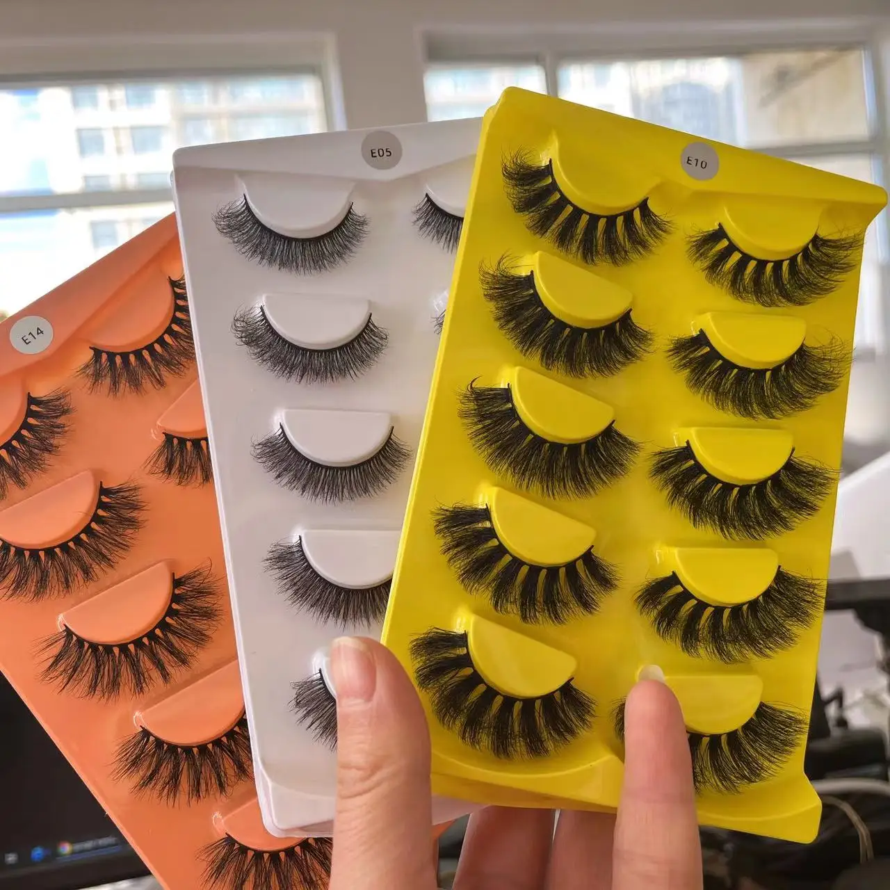 2023 Hongjun Customized Wholesale Cheap Price Fluffy False Eyelashes Natural Lashes Bulk Mink Eyelash Extension Mink Lashes