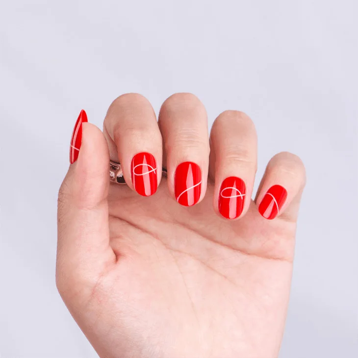 2024 New Fake Art White Stick Senboma Color Press On Manicure Nails And False Eeyelashes