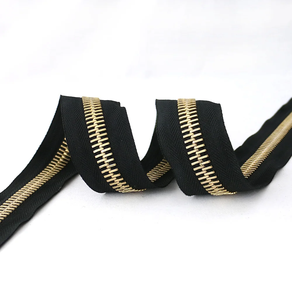 Wholesale Continuous 3# 5# 8# Long Chain Brass Metal Zipper Roll Tape