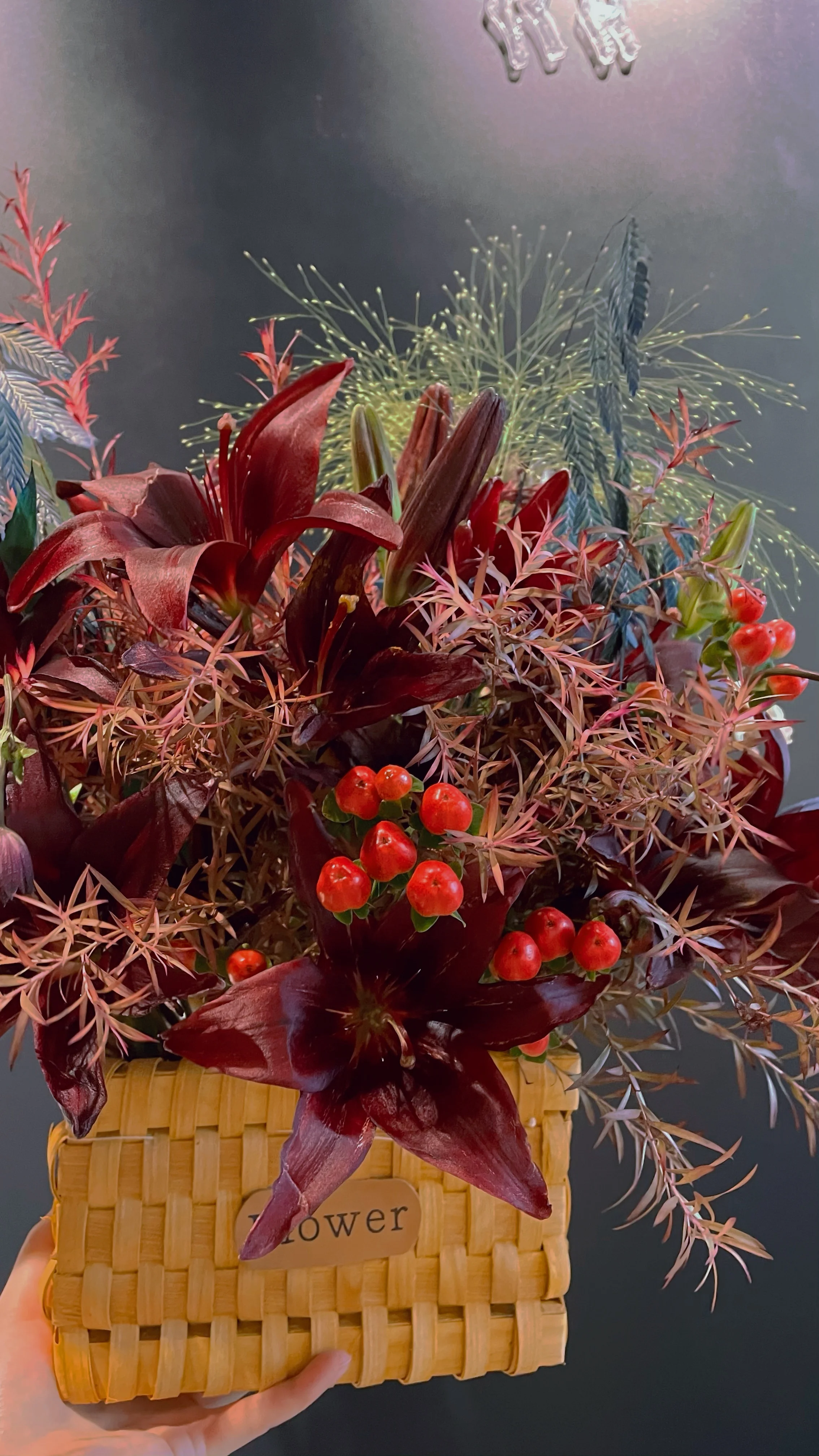 Винтажная квадратная корзина для розы Yuhuiting с цветами