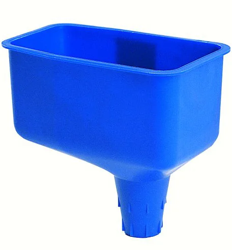 Gas Tank Funnel 2 Pint Square Offset Plastic Oil Transmission Funnel with Tapered Spout