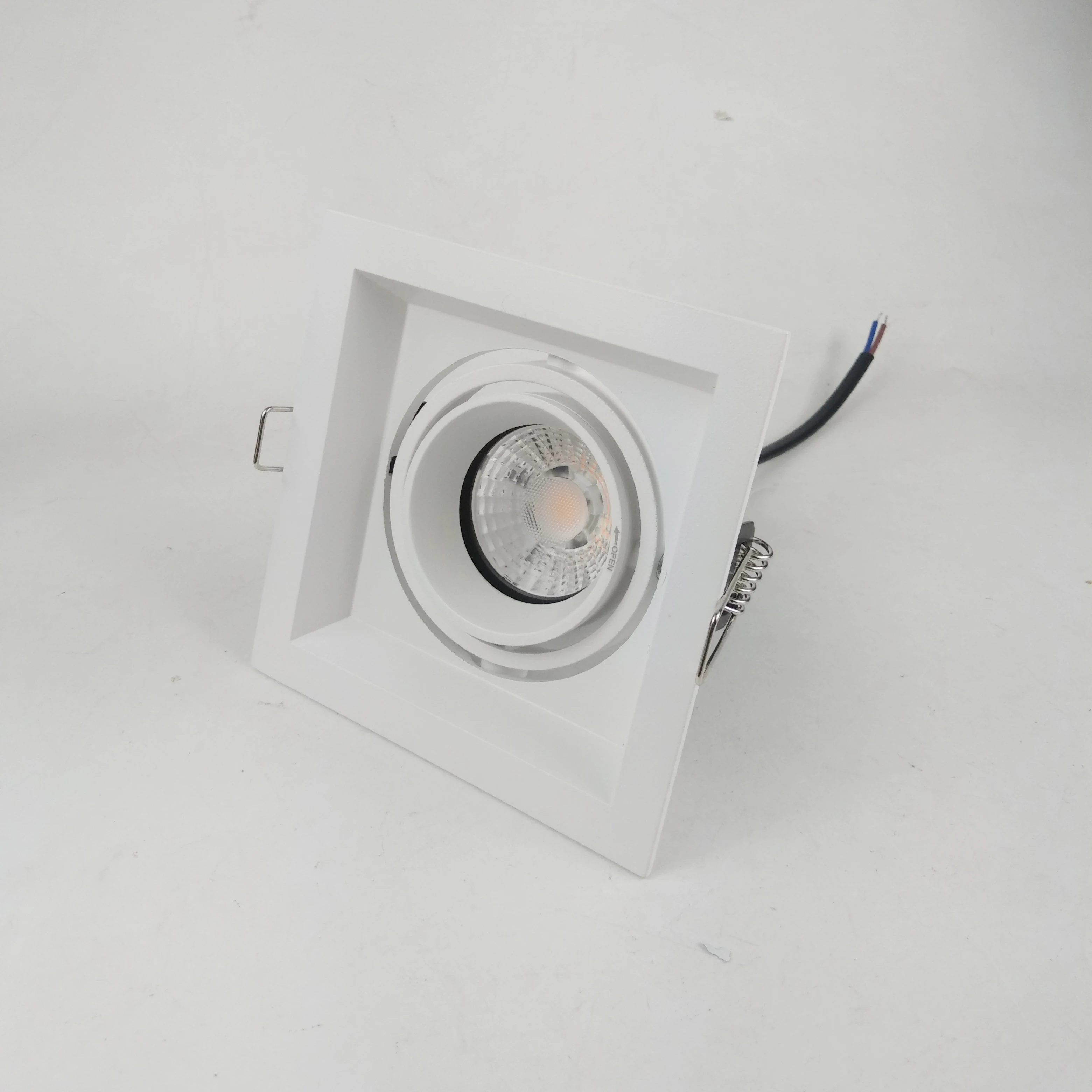 
Aluminium Alloy Titl And Rotatable One head GU10 MR16 Grille Spot light 