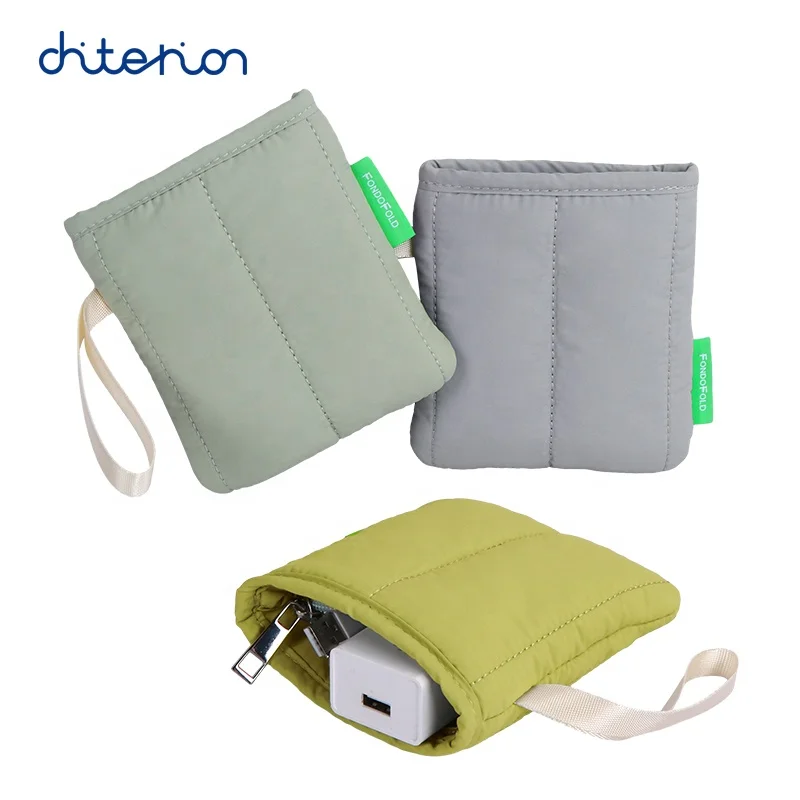 Custom logo fashion women wholesale quilted pc work laptop carrying case 13inches 14 inches laptop puffer protective case