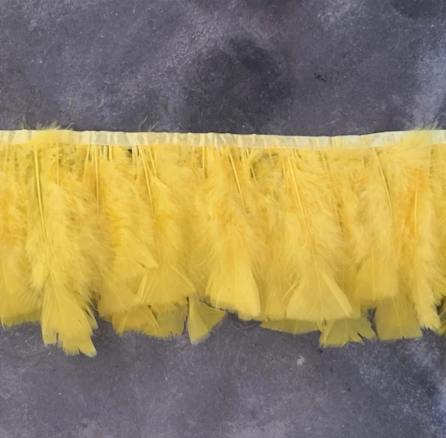 China Factory Wholesale Long Turkey Flat Feather Trimming Fringe for Carnival Costume decoration