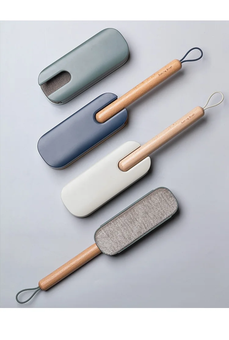 2021 new design Pet hair remover brush custom logo available portable dog cleaning brush 170143002