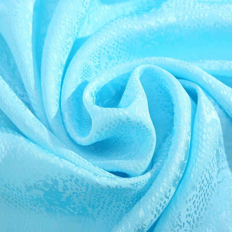 16 момме небесно-голубая шелковая жаккардовая ткань из крепдешина для одежды
