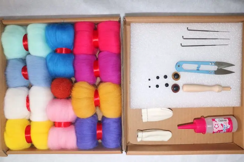 
Amazon 48 colors Customize Needle Felting Wool Kit for DIY 3D Animals 
