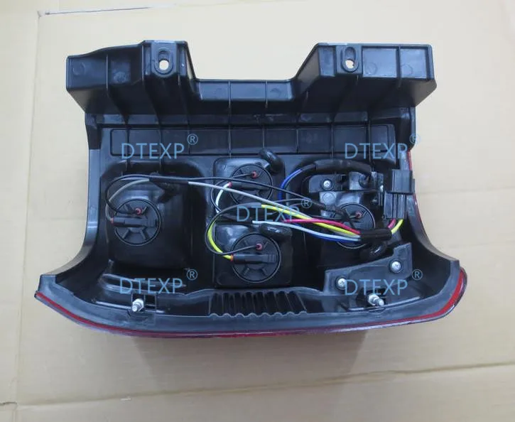  Абсолютно новый задний фонарь для широкого корпуса v32 v33 v43 задние фонари pajero Стоп сигнал поворота