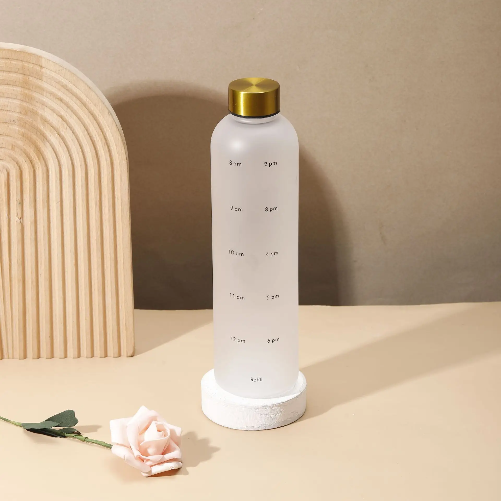 Outdoor Sports Water Bottle Plastic Reusable Water Bottle Color Frosted Drinking Water Plastic Bottle