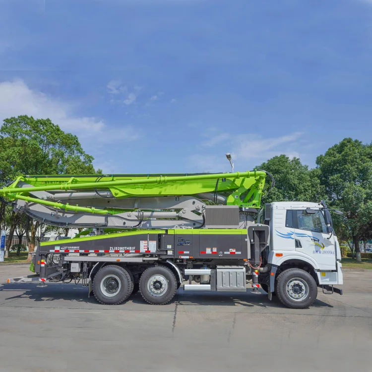 43m Concrete Pump Truck 3 Axles Pump Truck 43X-5RZ