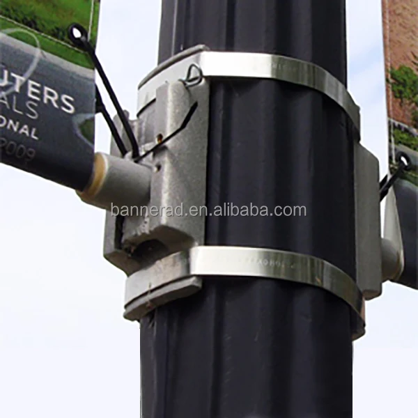 Easy install advertising banner bracket