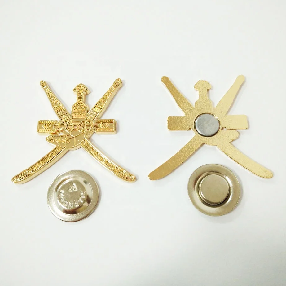 collectible free mold charge Oman national emblem Khanjar magnetic metal gold badge pin brooch