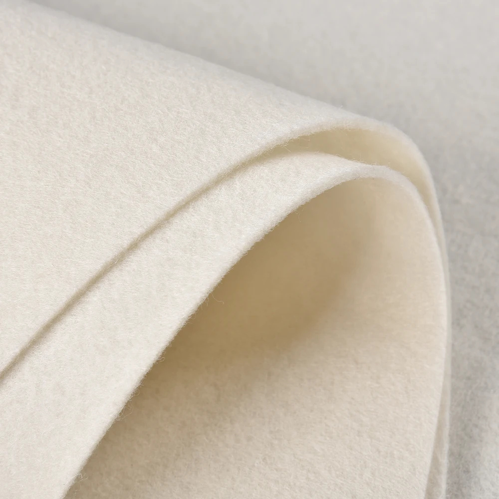 Crafts Decoration Squares Padding Polyester Roll Assorted Colors Non Woven Stuff Filling Polyester Dacron Wadding Felt Sheets