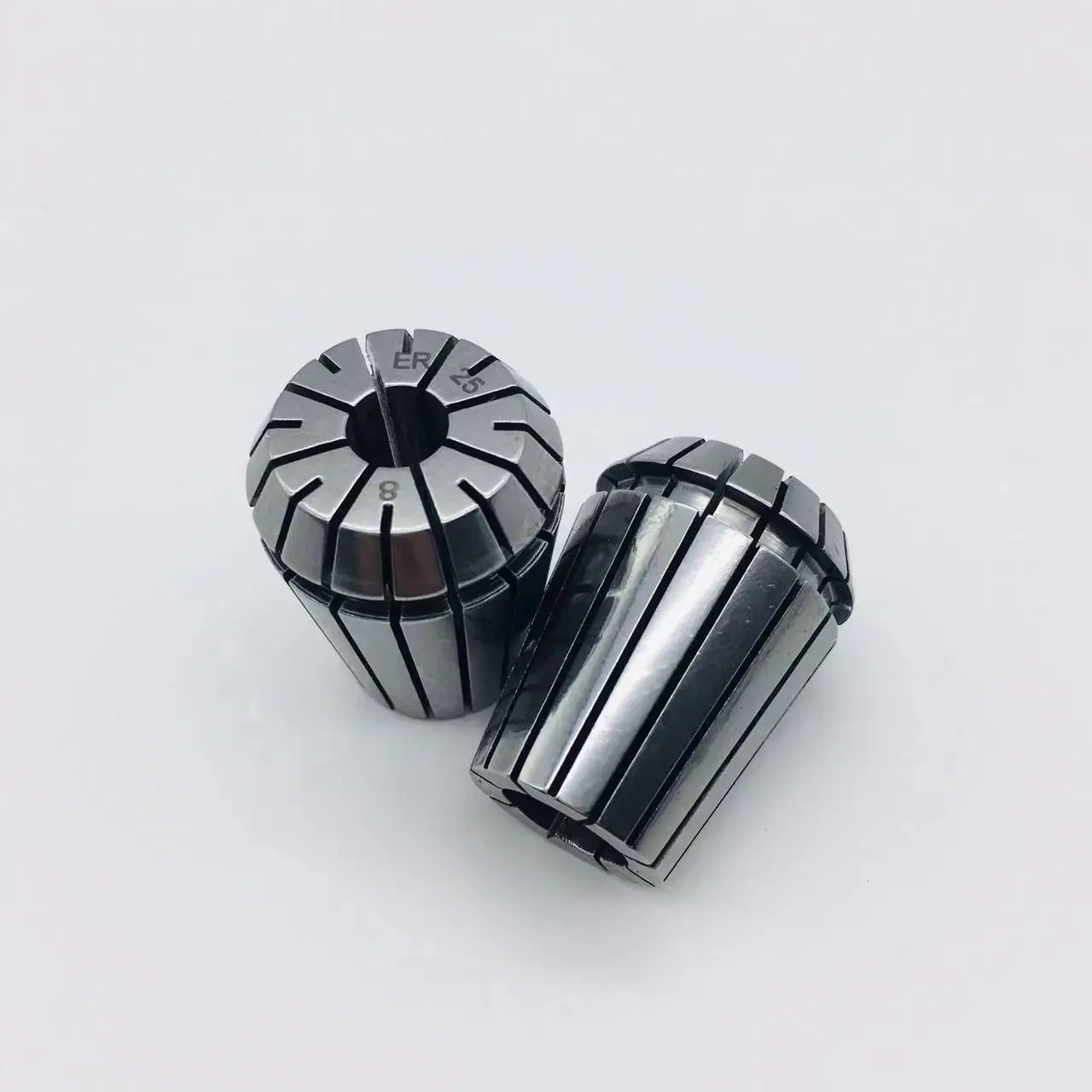 Wholesale Silver Hrc44-48 0.008mm 65mn Spring Price Small Er25 Collet Chuck