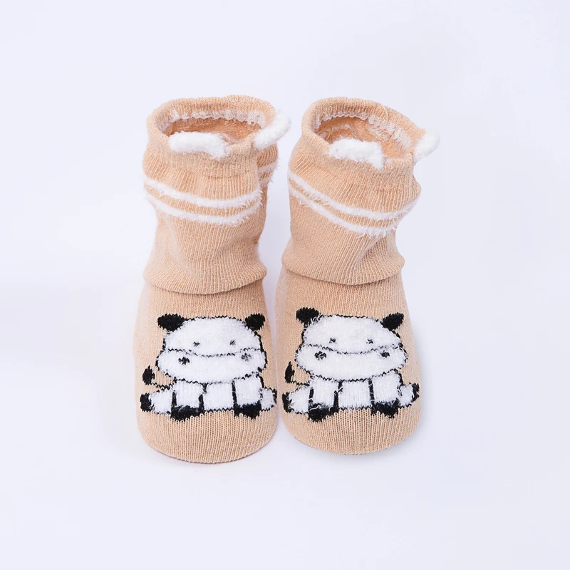 Custom factory supply cartoon eco panda socks feather yarn anti skid patchwork baby socks for autumn winter