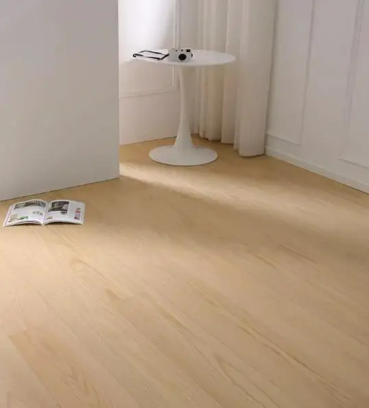 Хорошая цена Европейский Дубовый Настил из массива дерева от поставщика Гуанчжоу высокого качества