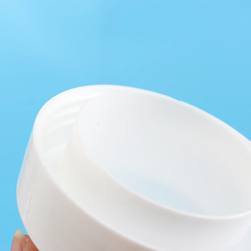 2022 China supplier Liquid detergent Custom-made laundry detergent bottle surf detergent laundry Household chemicals