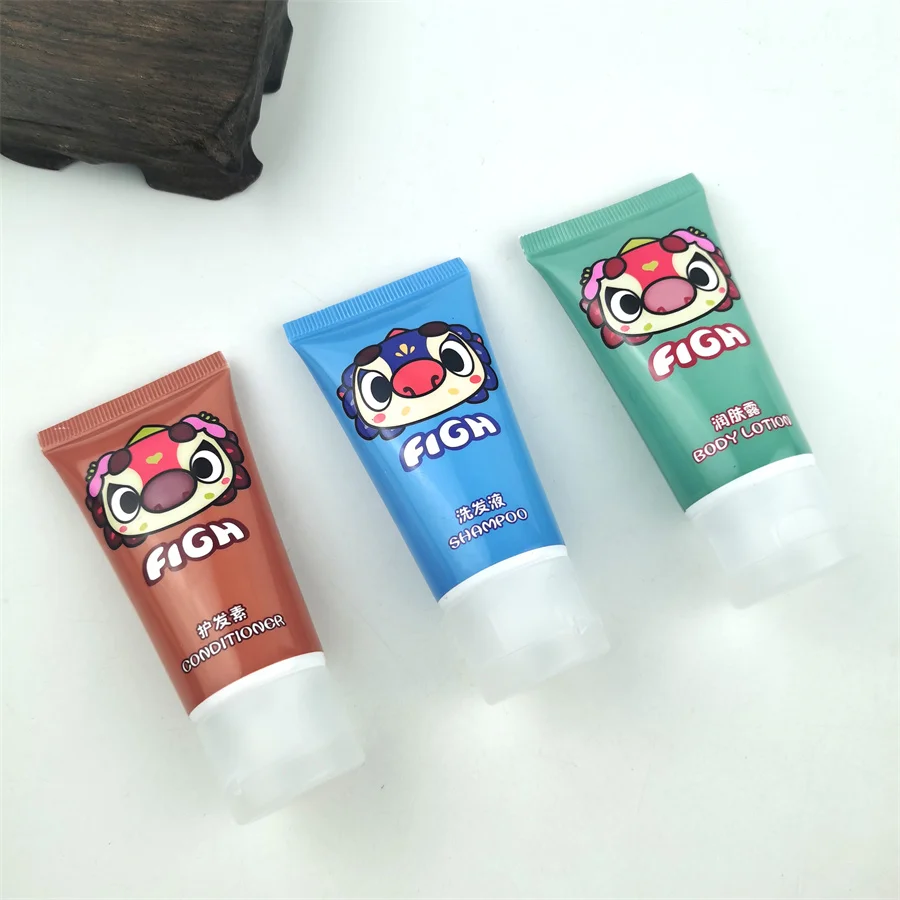 White Custom Logo Disposable Hotel Bathroom Cosmetics Set Hotel Supplies Portable Inexpensive Tube hotel amenities set