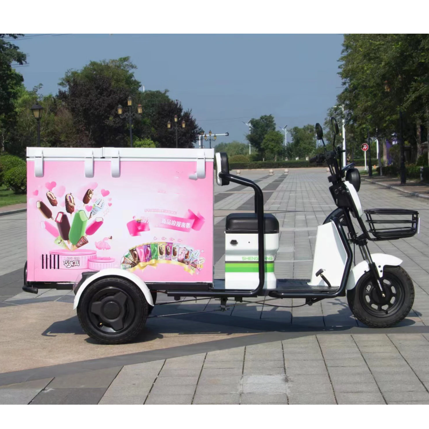 Tricycle Efficient Solution Three-Wheeler Refrigerated Cabinet Freezer Cargo Convenient Delivery for Urban Areas For Popsicle