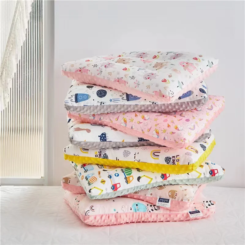 2-6 Years Old Custom Pattern Pillow for Children Kids Sleep Europe 60 Knitted Baby Pillows Bed Sleeping Accept Customized Logo