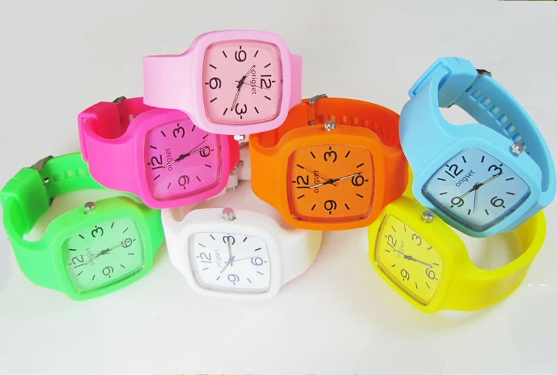 Newest Custom Unisex Sport Watch Interchange Strap 5ATM Water Resistant Japan Movement Square Analog High Quality Silicone Jelly