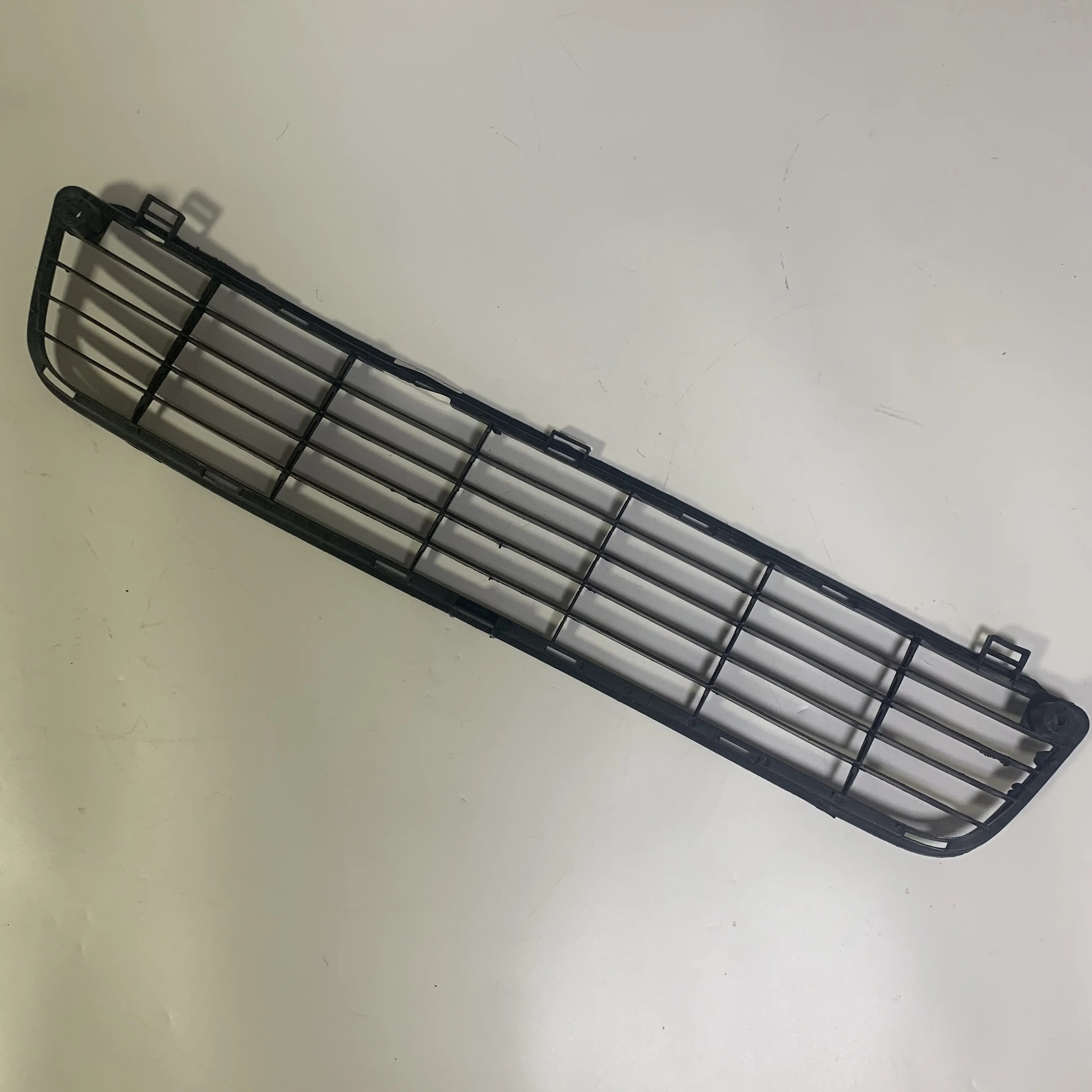 Автозапчасти нижняя решетка радиатора 53112-0K050 подходит для hilux KUN25 KUN26 KUN35