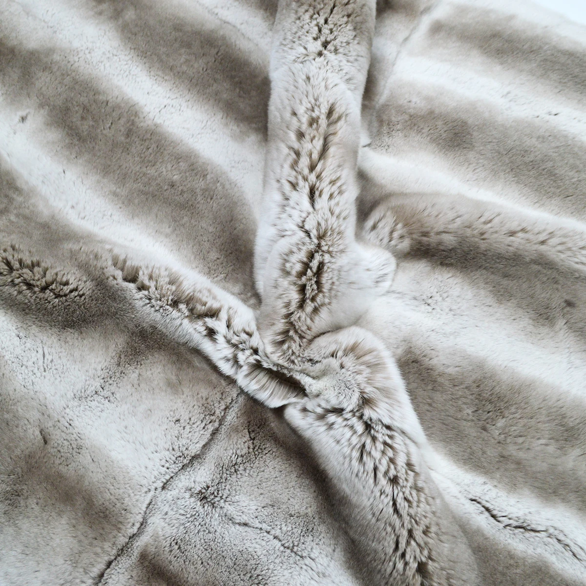 Factory dyed Chinchillar rabbit fur plate