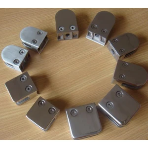 Professional Manufacture Glass Clamp for Flat Post or Round Post 316
