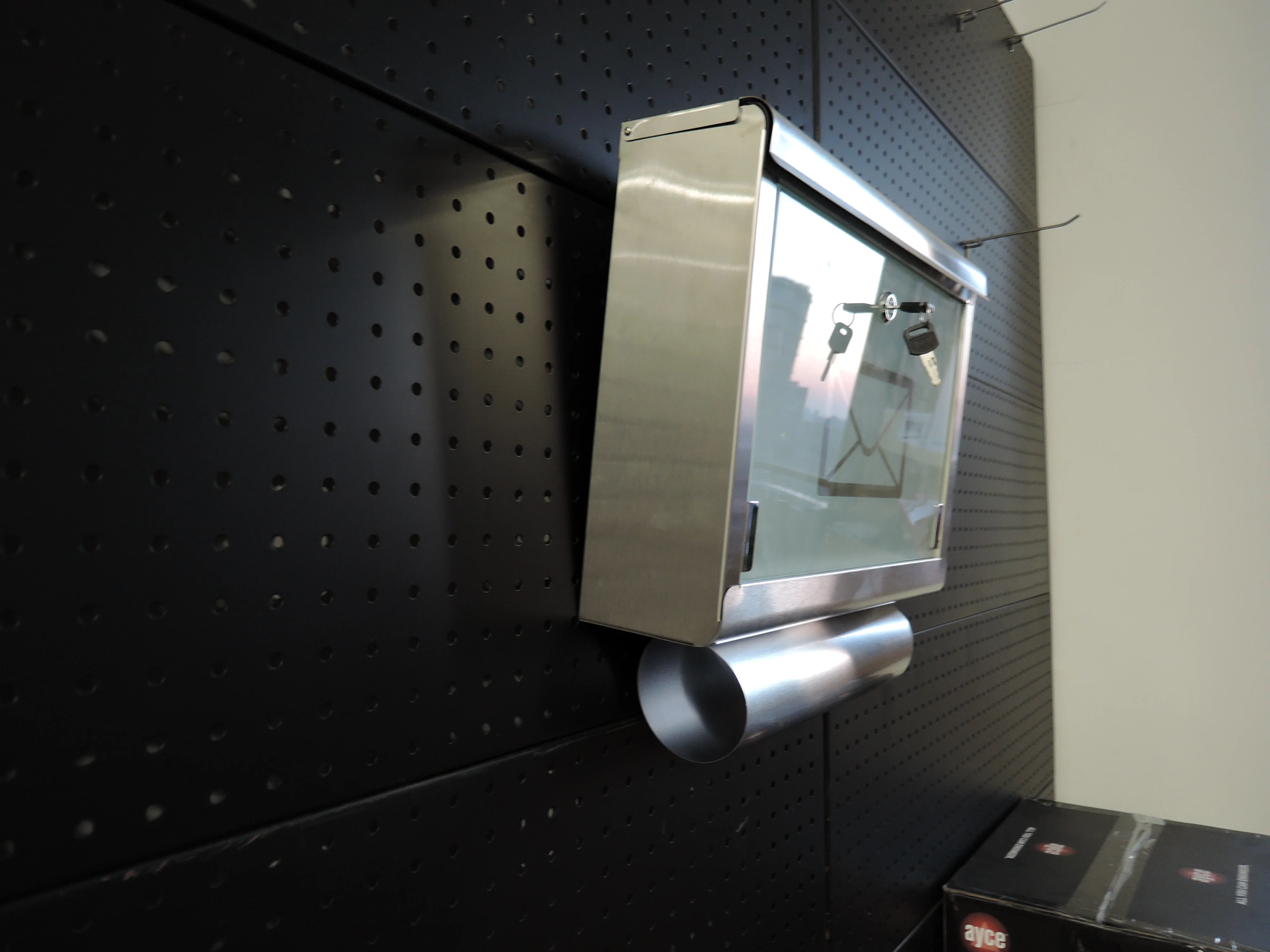 Hot Selling New Stainless Steel Lockable Anti Theft Transparent Panel And Waterproof Outdoor Wall Mounted Mail Box