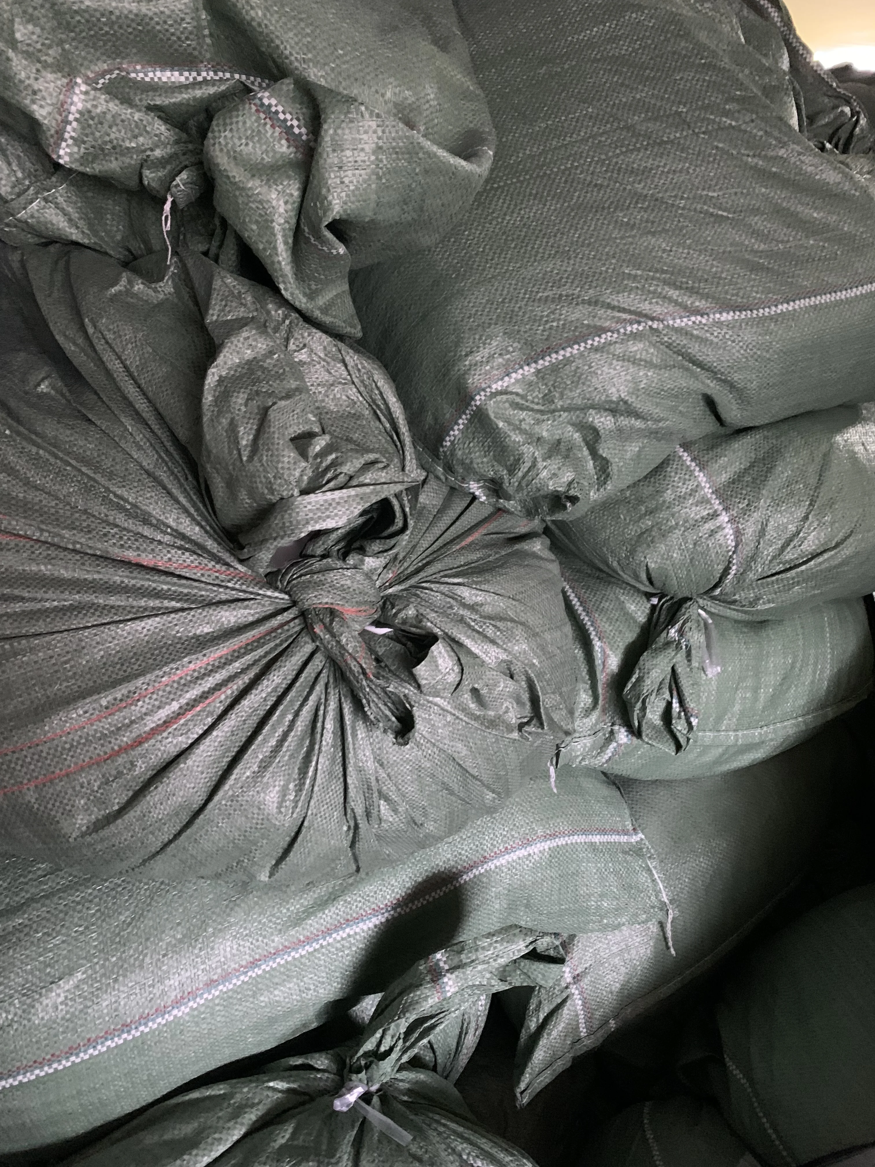 Surplus branded Stock Leftover Overruns Apparel Stock Lot Cheap Dress price branded stock ots clothes Dress