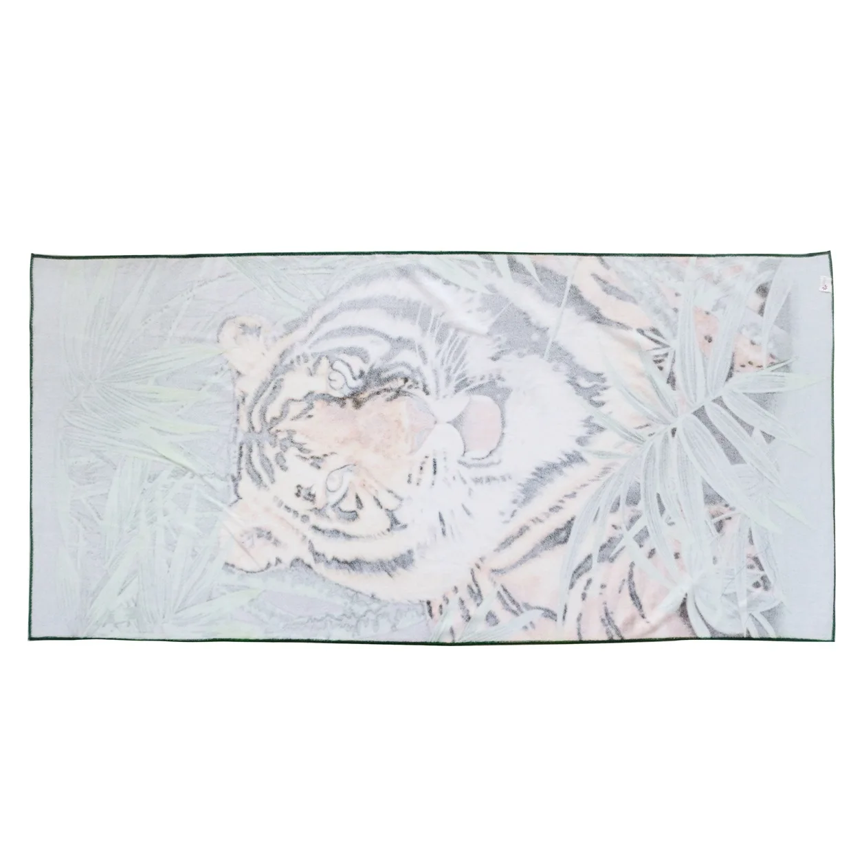 Cheap Custom Adults Luxury Polyester Sublimation Printed large towel bath towel 600gsm