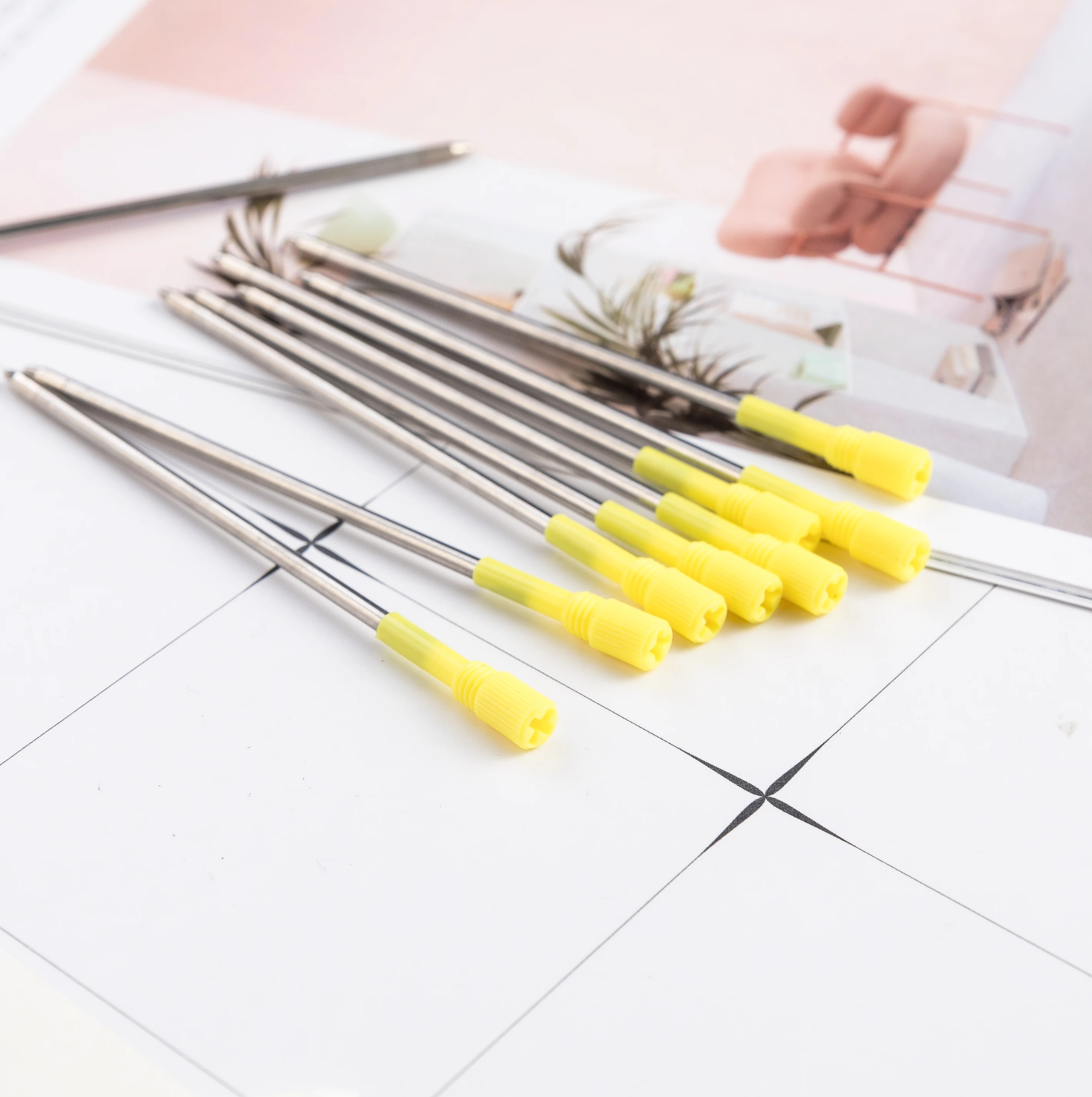 2019 Прямая оптовая продажа, металлические алмазные стержни для ручек, шариковая ручка для заправки, стержни для шариковых ручек, чернила для заправки