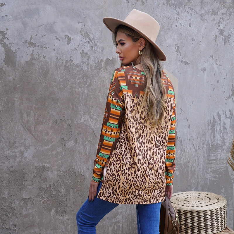 2021 Trendy Tribal Leopard Patchwork Side Split Women Tops Crew Neck Aztec Pullover