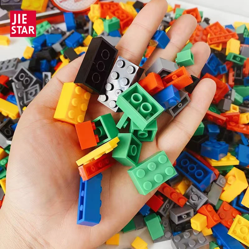 JIESTAR TOY 1000 pcs Classic Bulk Small Block Classic Building Bricks Set Basic Building Blocks Compatible with All Major Brands