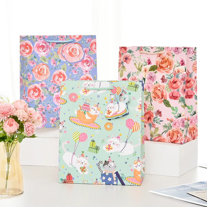 Wholesale everyday paper bag flower Gift  Paper Bag lovely cat  bag For children