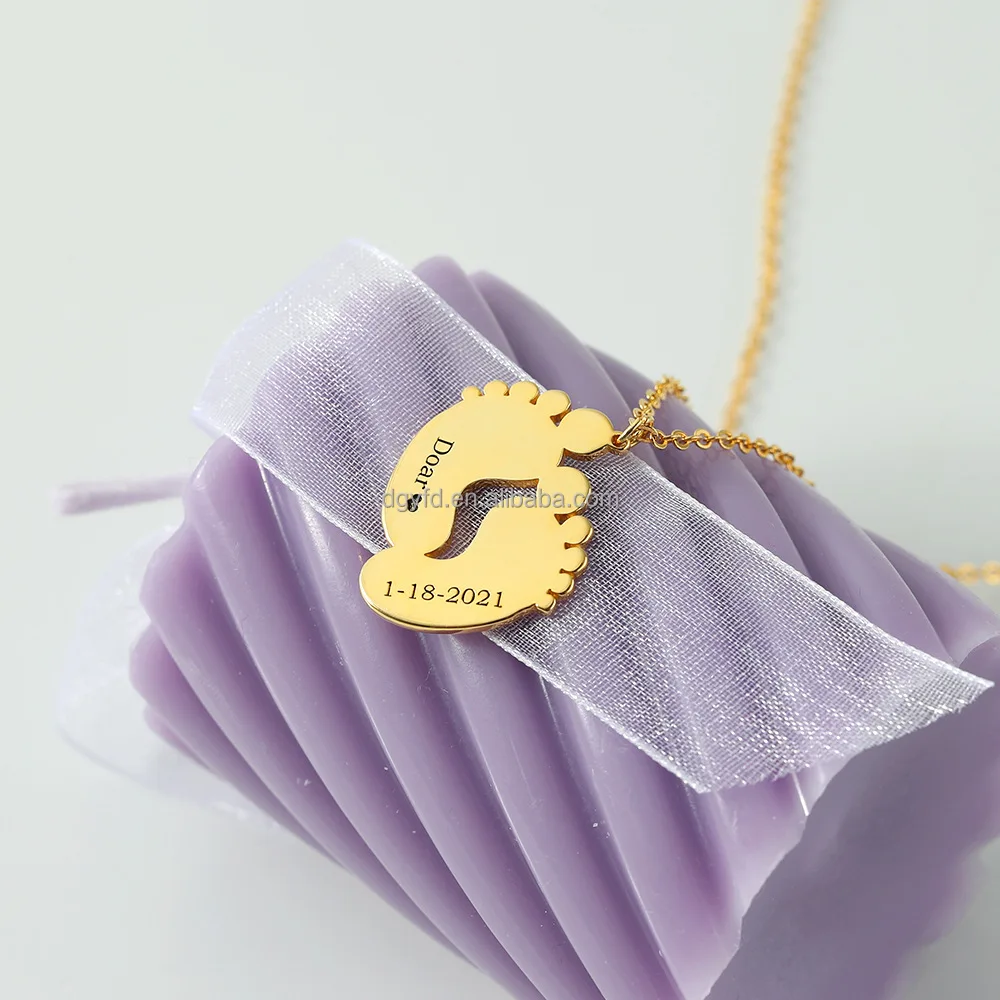 Personalized Engraved Name Birth Year Necklace Rhodium Lovely Baby Feet Mom Baby Sterling Silver Name Necklace for Mother Women