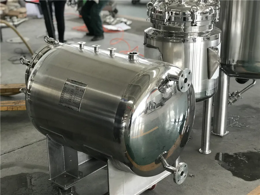 2000L  Hot Sale horizontal type  Vacuum Mixing Pressure  Storage Tank From China