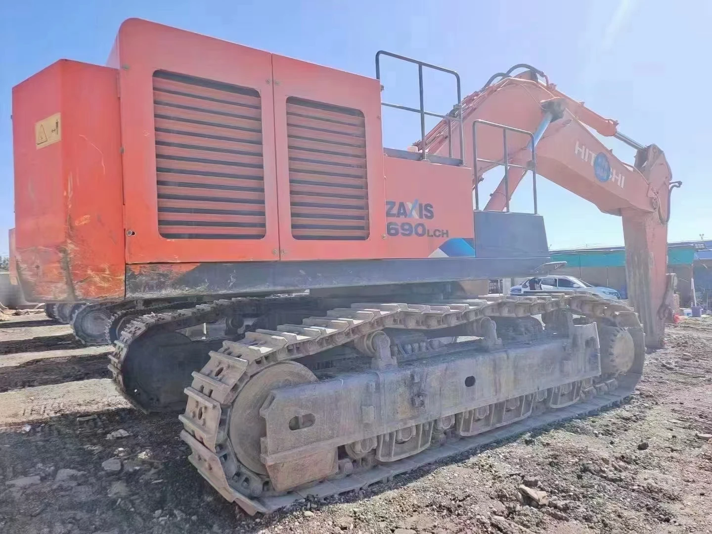 Hitachi ZX690 б/у экскаватор для продажи гидравлический